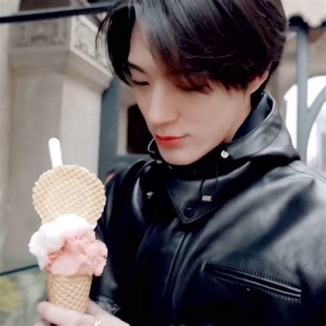 Getting A Hobby On Twitter He Must Have That Unmeltable Uk Ice Cream Cause He S Eating That