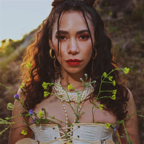 Amy Correa Bell Releases Empowering And Inspiring New Single Run It Kimu