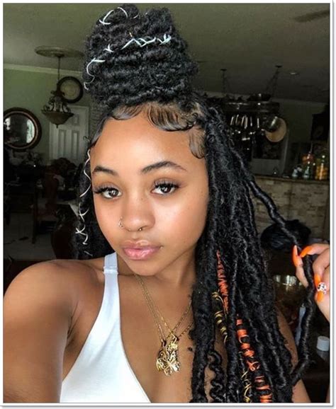 Very similar to the natural old dreadlocks, but these are made of synthetic hair (kanicalon), synthetic dreads. 118 Fascinating Faux Locs Hairstyles Styles for 2020