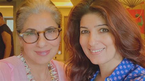 Twinkle Khanna Shares Rare Pic With Mother Dimple Kapadia As She Pens