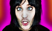 Noel Fielding review – solo standup set is a holiday from reality ...
