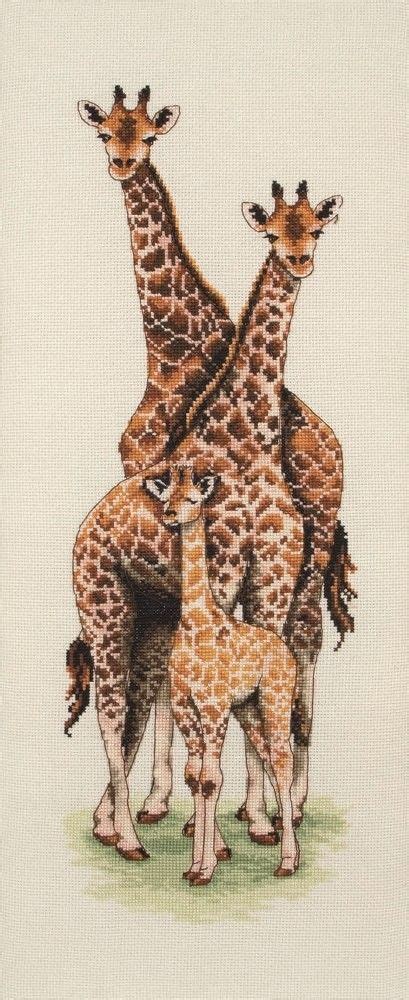 This cute giraffe is the 9th. Giraffe Family | Для саду | Pinterest | Cross stitch kits ...