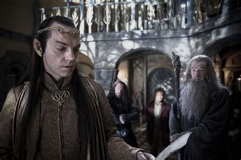 Lord Elrond Help Gandalf And Throrin To Read The Map Hobbit An