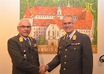 Kommandoübergabe an der Theresianischen Militärakademie - Wiener Neustadt
