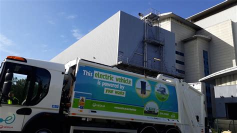 Electric Refuse Collection Vehicle Trialled In Sheffield