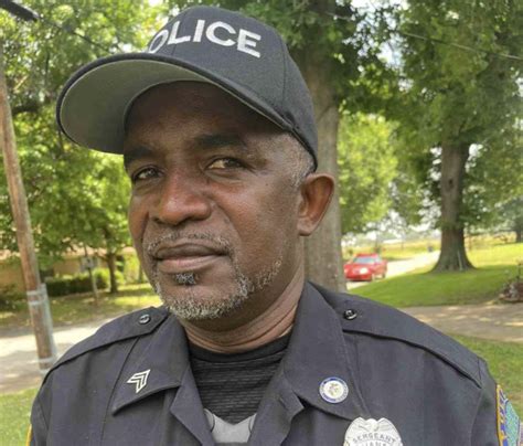 Who Is Greg Capers The Mississippi Police Officer Who Shot Unarmed Year Old Aderrien Murry