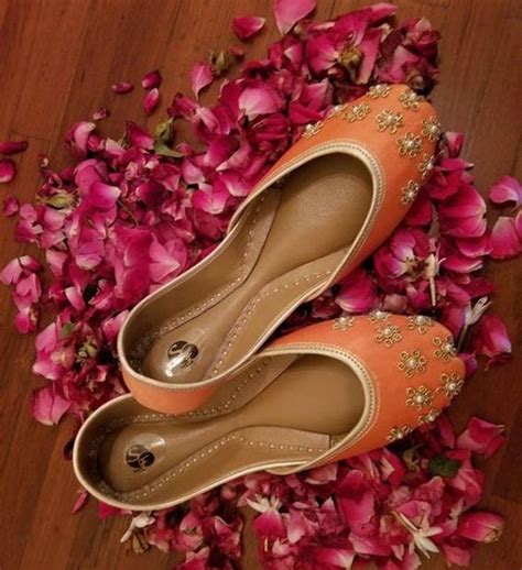 Khussa Shoes Indian Pakistani Indian Shoes Bridal Pearl And Stones