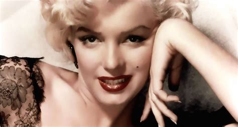 Marilyn Monroe Iconic Sex Symbol Marilyn Monroe Print Hot Sex Picture