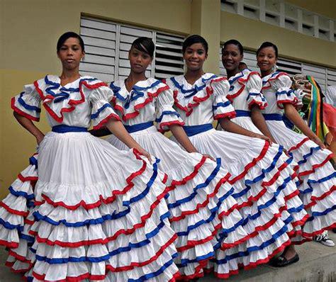Traditional Dominican Dress Traditional Outfits Dominican Republic