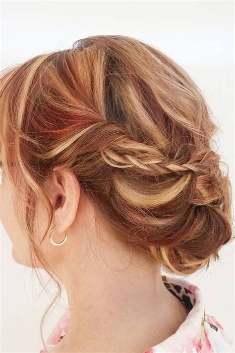 33 Casual And Easy Updos For Short Hair Short Hair Updo Easy Updos