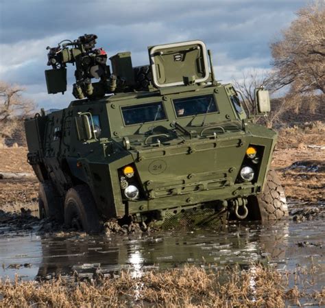 Textron Tapv Tactical Armoured Patrol Vehicle Canadian Army 자동차 오토바이