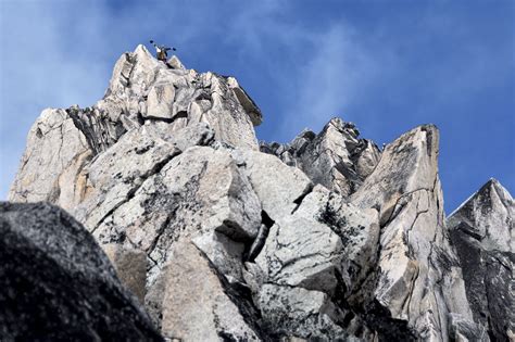 Photos Ontario Mountaineers Recreate Legendary First Ascent Of Bugaboo