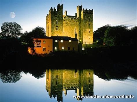 Bunratty Castle Shannon Ireland Castles In Ireland Ireland