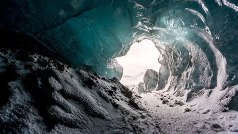 I Hiked To An Glacial Ice Cave In Icelands Skaftafell National Park