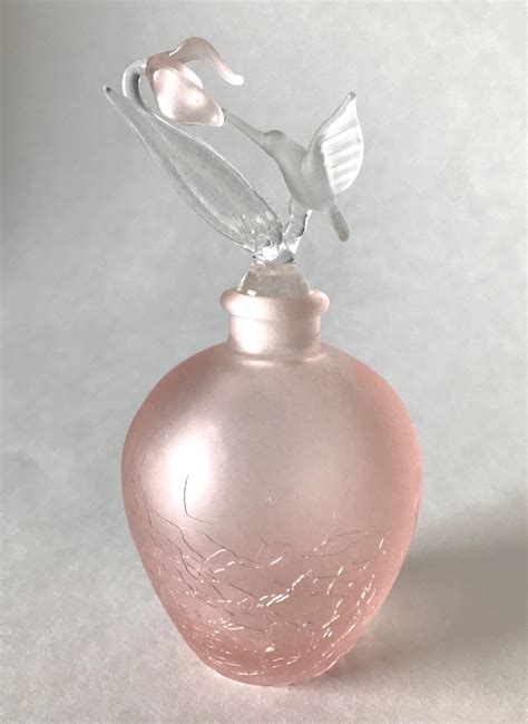 Vintage Perfume Bottle Pink Crackle Glass With Hummingbird In Flower Stopper Ebay In 2023