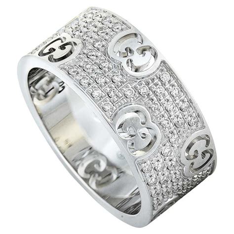 Gucci Icon Stardust 18 Karat White Gold Diamond Band Ring At 1stdibs