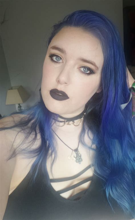 21f Just Your Big Titty Goth Gf Stopping By Selfies