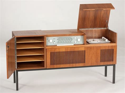 Braun Hm 5 Stereo Cabinet Made Of Walnut Germany 1959 Stereo