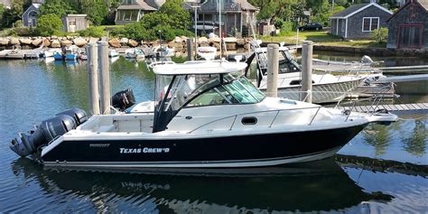 While you might not be a fisherman at heart, some of the heartiest boats are fishing boats. Cuddy Cabin Boats: Family Friendly Fun - boats.com
