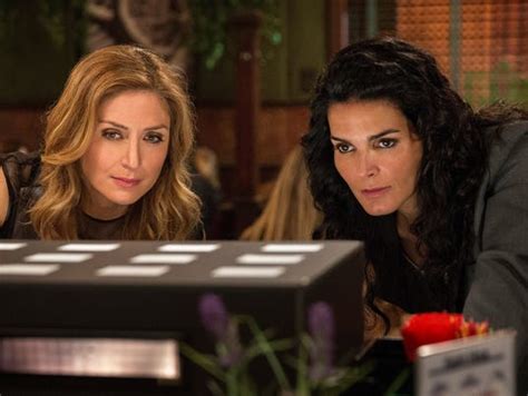 Couch Critic Another Rizzoli And Isles Needs To Pop Up On Tv Quick
