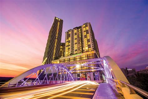 Book luxury malacca hotels and resorts for 2021 on trip.com! The Shore Hotel & Residences, Malacca, Malaysia - Booking.com