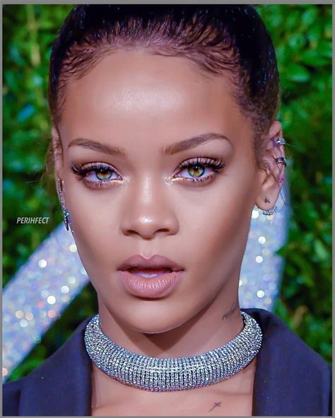 😢😢😍 Amazing💙💙 Rihanna Makeup Rihanna Looks Rihanna