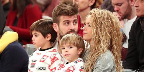 El Obst Culo Que Se Ha Encontrado Shakira Con Sus Hijos Milan Y Sasha