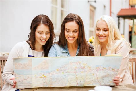 How To Plan A Trip With Friends Popsugar Smart Living