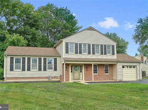 17325 Chiswell Rd Poolesville Md 20837 Zillow