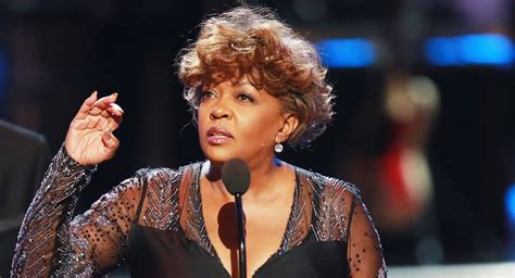 Anita Baker Reveals Her Own Bitter Experience With Cops From A Few
