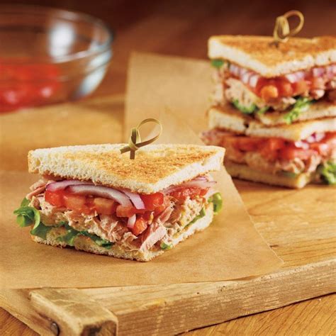 Crunchy Tuna Clubs Recipe From H E B Recipe Recipes Club Sandwich