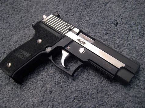 Sig Sauer P226 Vs Beretta 92l Which Is The Better Gun The National