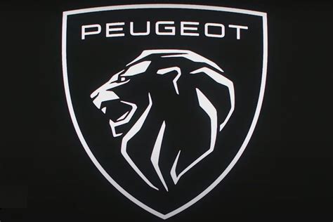 In at least one court case , trademarks and registration of designs, the term block letters was found to. Aanschouw het nieuwe Peugeot-logo (2021) | Autofans