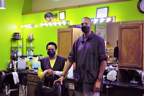 Big Daddy S Barbershop Has Over Years Of History In Flint