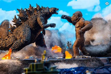 Последние твиты от godzilla vs. FigureMania Show (@FigureManiaShow) / Twitter | Godzilla ...