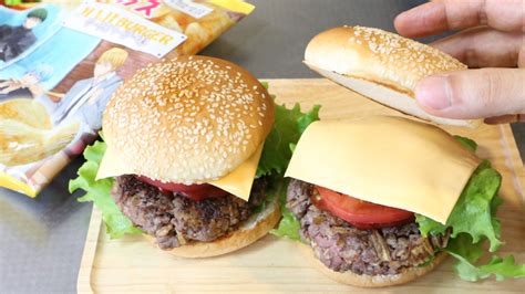 Gudetama Burger Wallpapers Top Free Gudetama Burger Backgrounds Wallpaperaccess