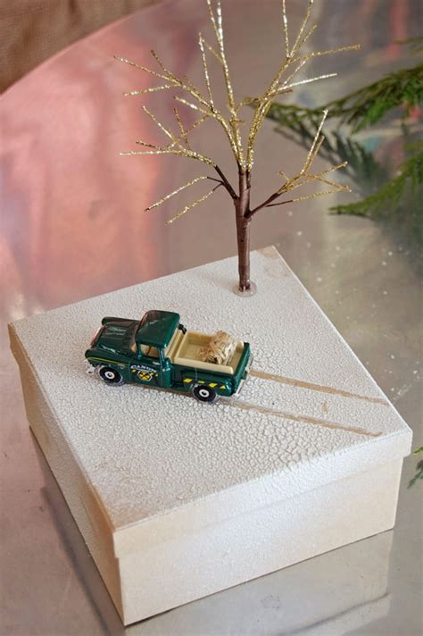Christmas Present Dioramas Up Close The Art Of Doing Stuffthe Art Of Doing Stuff