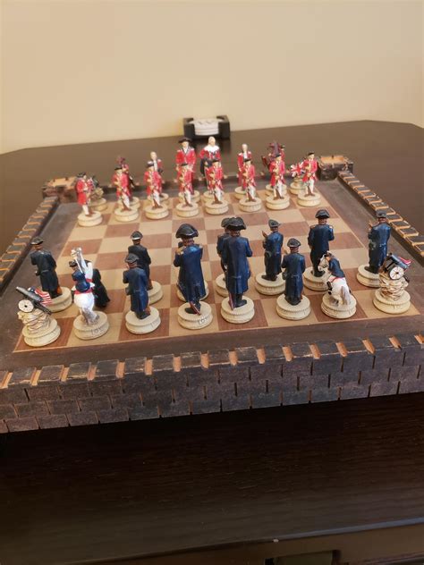 This Revolutionary War Chess Set Rmildlyinteresting