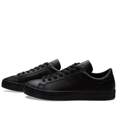 Ce qu'en disent les utilisateurs. Adidas Court Vantage (Core Black & White)