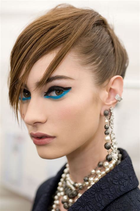 Chanels New Beauty Catwalk Makeup Runway Makeup Long Lasting Eyeliner