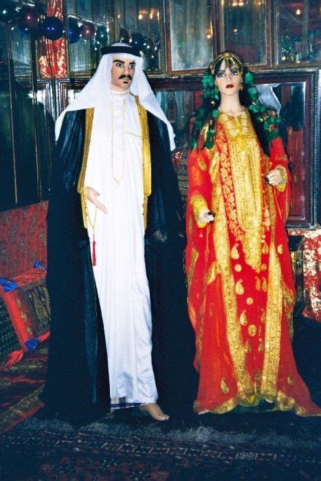costumes traditionnels bahrain costume traditionnel festival de mode costume