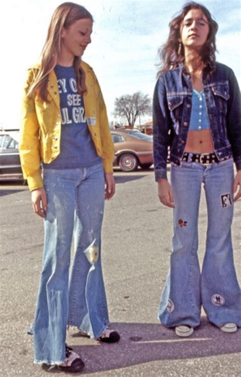 Sunny Days Girls And Blue Jeans Patches In The 1970s Fashion 70s Fashion Fashion 1970s