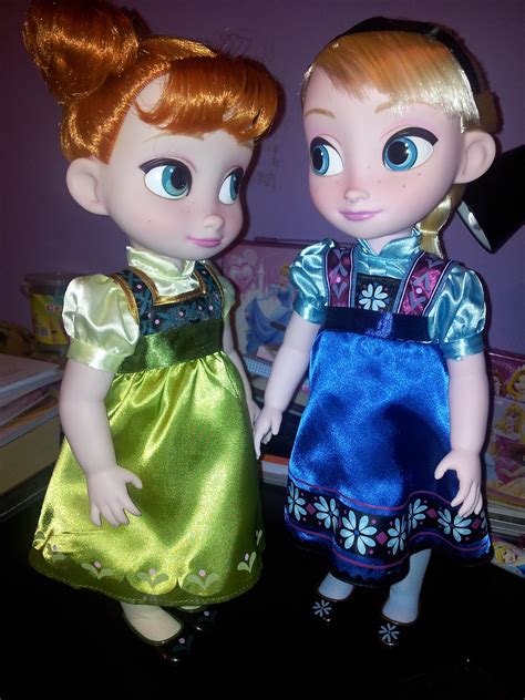 Anna And Elsa Toddler Dolls Elsa And Anna Photo 35957363 Fanpop