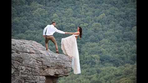 Arkansas Couple Takes Jaw Dropping Wedding Pictures At Whitakers Point