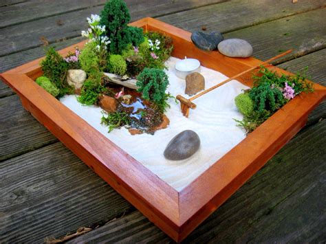 Pin De Robi Em Bonsai Jardim Zen Em Miniatura Design De Jardim Zen