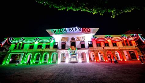 Palacio Municipal De Mazatlán Se Ilumina Con Los Colores Patrios