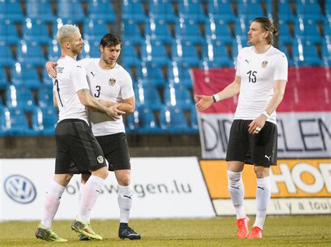 wöchentlich kreis vertrauen fußball deutschland russland heute ein experiment durchführen