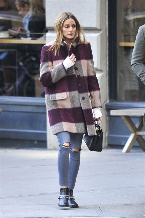 Olivia Palermo Autumn Style In A Wool Coat While Out In New York 11