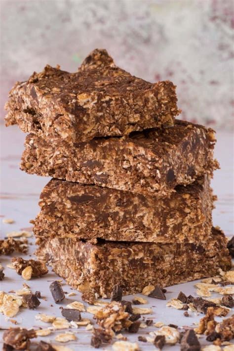 No Bake Chocolate And Peanut Butter Oat Squares Hungry Healthy Happy