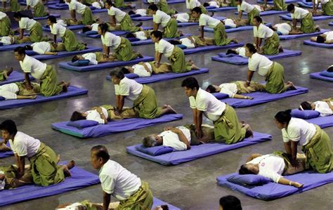massage world record in thailand